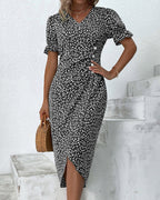 Elegante damesjurk met knopen | Comfortabel en charmant