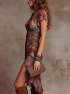Indira ™ | Boho Ruched Midi Dress in Woestijnzonsondergang