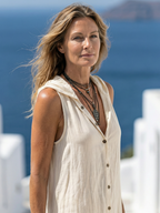 Marune | Mouwloze Maxi-jurk met Knopen en Capuchon