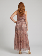 Imogen | Textured Finish Mouwloze Midi Jurk