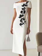 Audrey | Chique Bloemenprint Boot Neck Midi Jurk Outfit