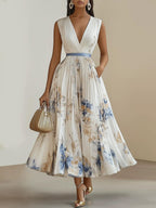 Chloe | Witte Bloemen Chiffon V-Hals Geplooide Midi Jurk
