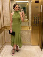 Winifred | Drapé Halter Sleutelgat Midi Jurk