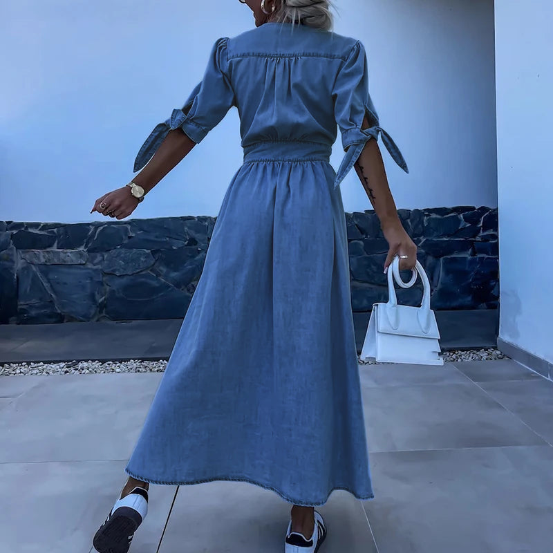 Soluna - Denim Jurk Met Riem En Comfortabele Pasvorm