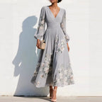 Mathilda - V-Hals Chiffon Geplooide Bloemen Midi Jurk