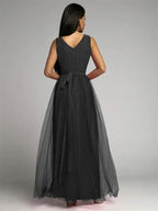 Thea - Elegante Jurk Met V-Hals