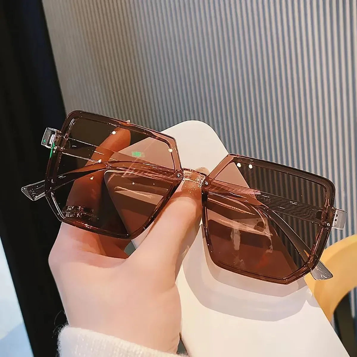 Cato | Vierkante Vintage zonnebril