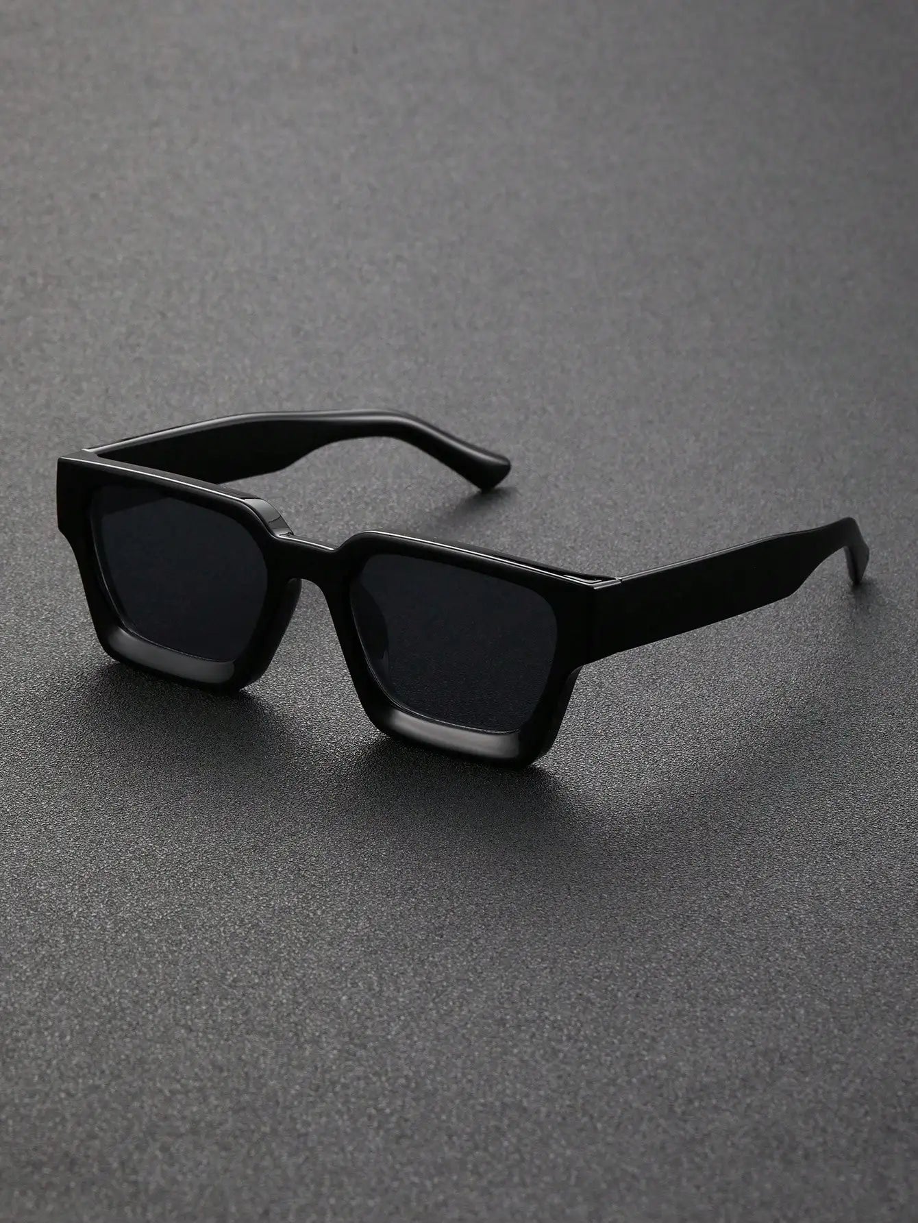 Benthe | Vierkante Trendy zonnebril