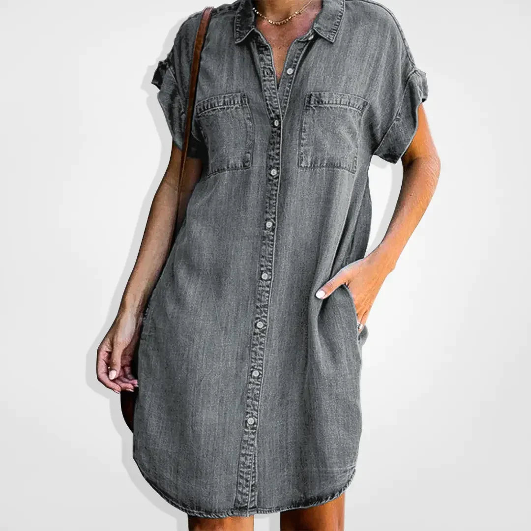 Femke – Denim Jurk Met Een Klassieke En Casual Look