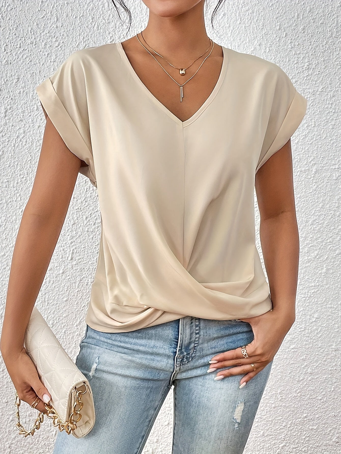 Cleo™ | Casual T-shirt met hartvormige hals