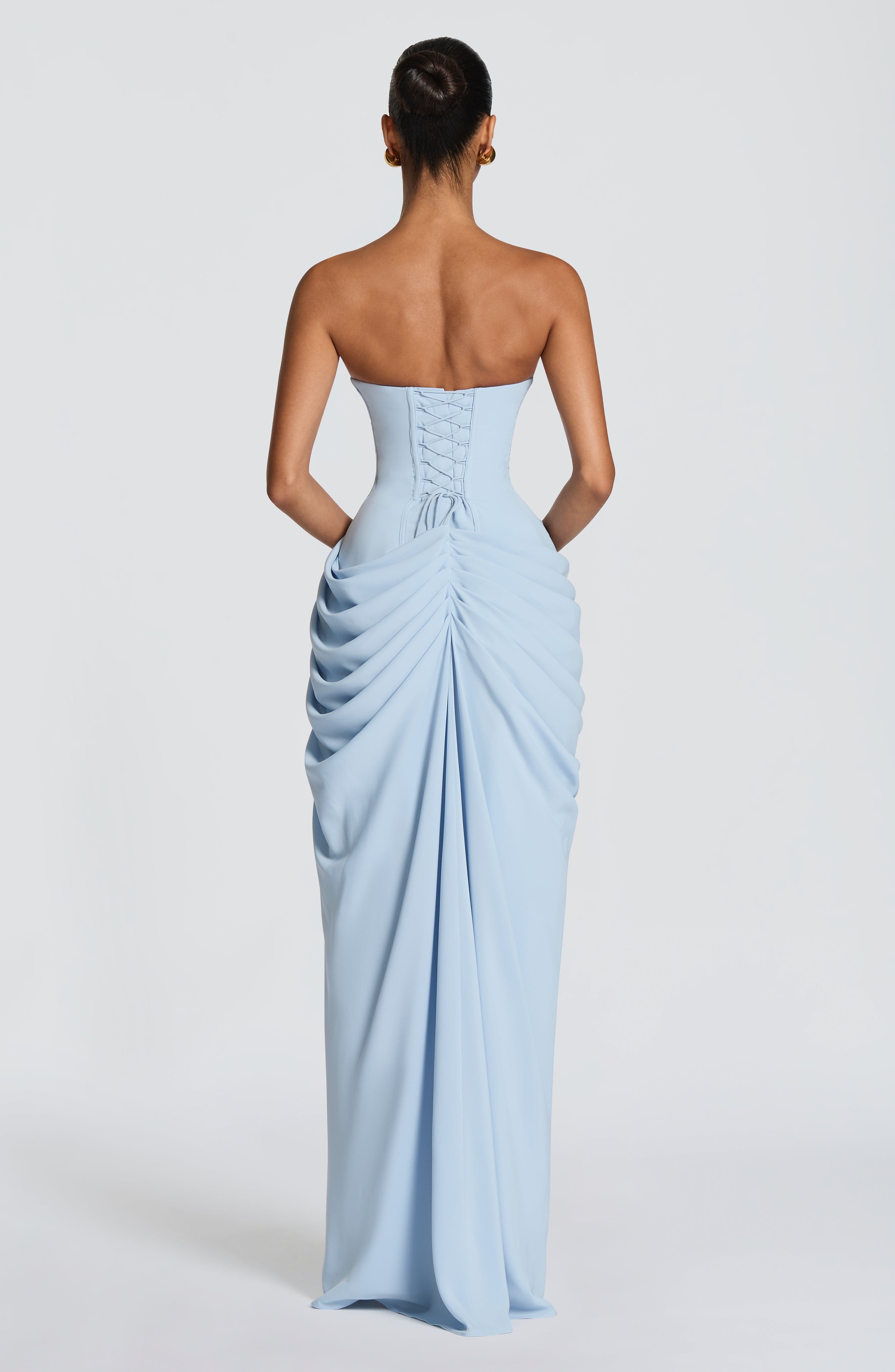 Jurk Lola™  | Sculpturale elegantie die je figuur definieert