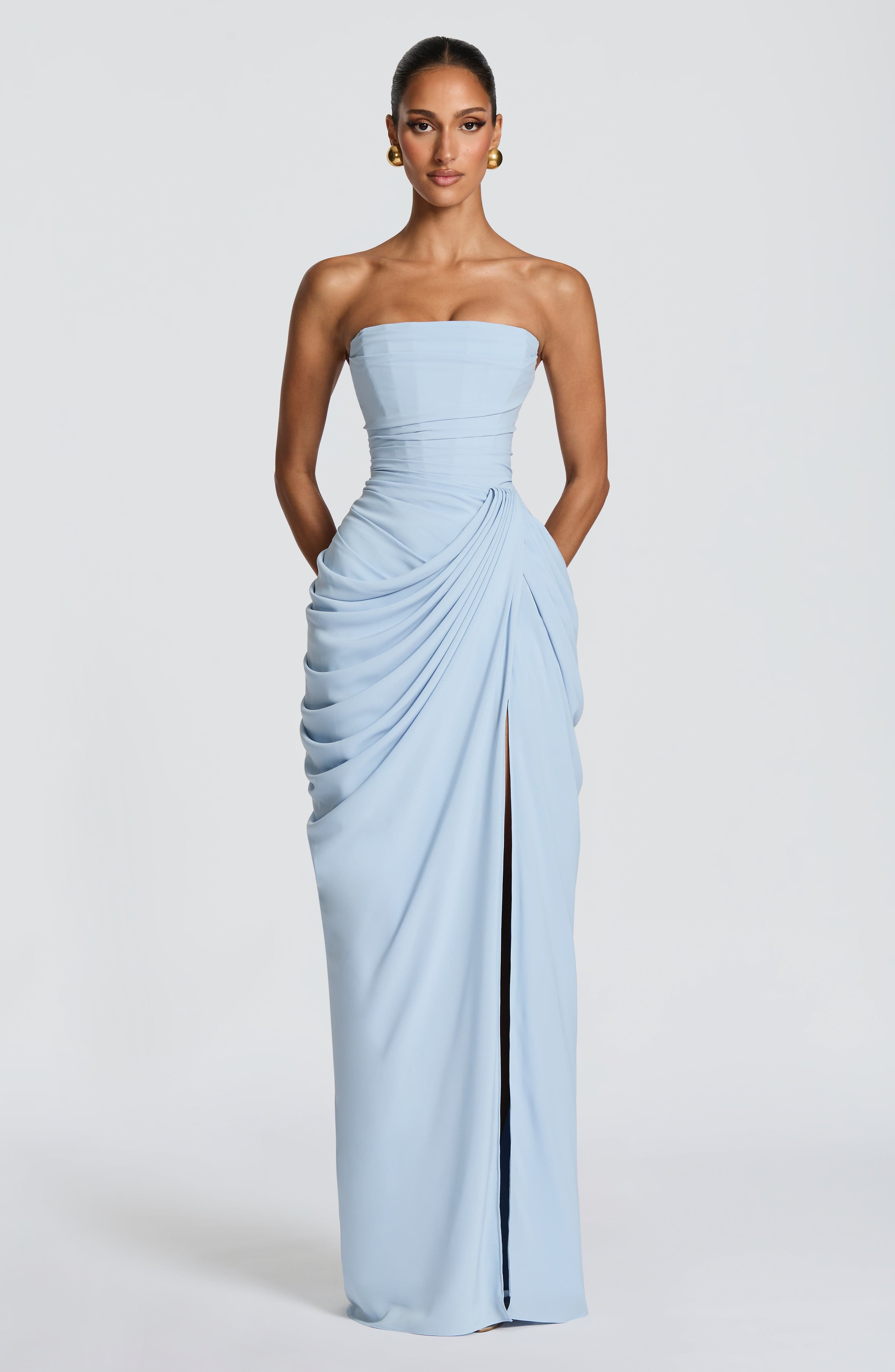 Jurk Lola™  | Sculpturale elegantie die je figuur definieert