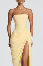 Jurk Lola™  | Sculpturale elegantie die je figuur definieert