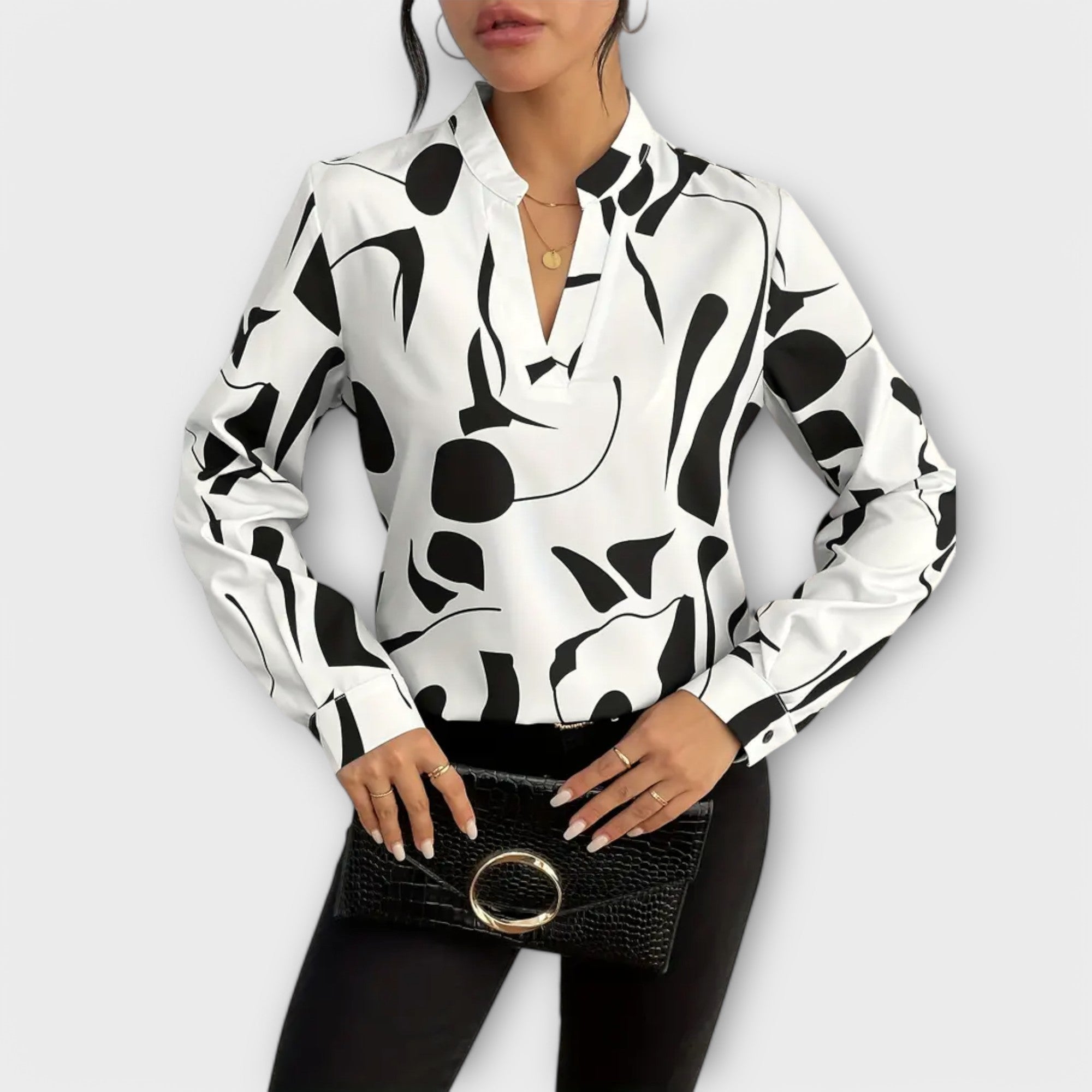 Lara™ Elegante Blouse Met Design